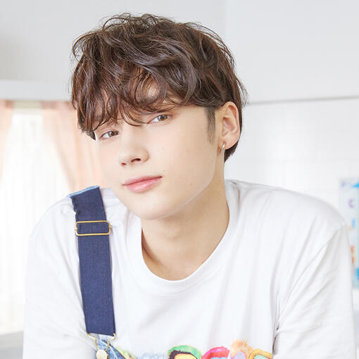 HueningKai's current profile picture on BigHit's website.